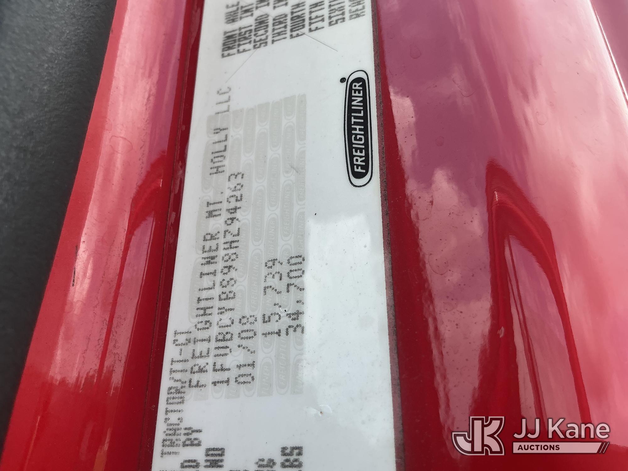 2008 Freightliner M2 106