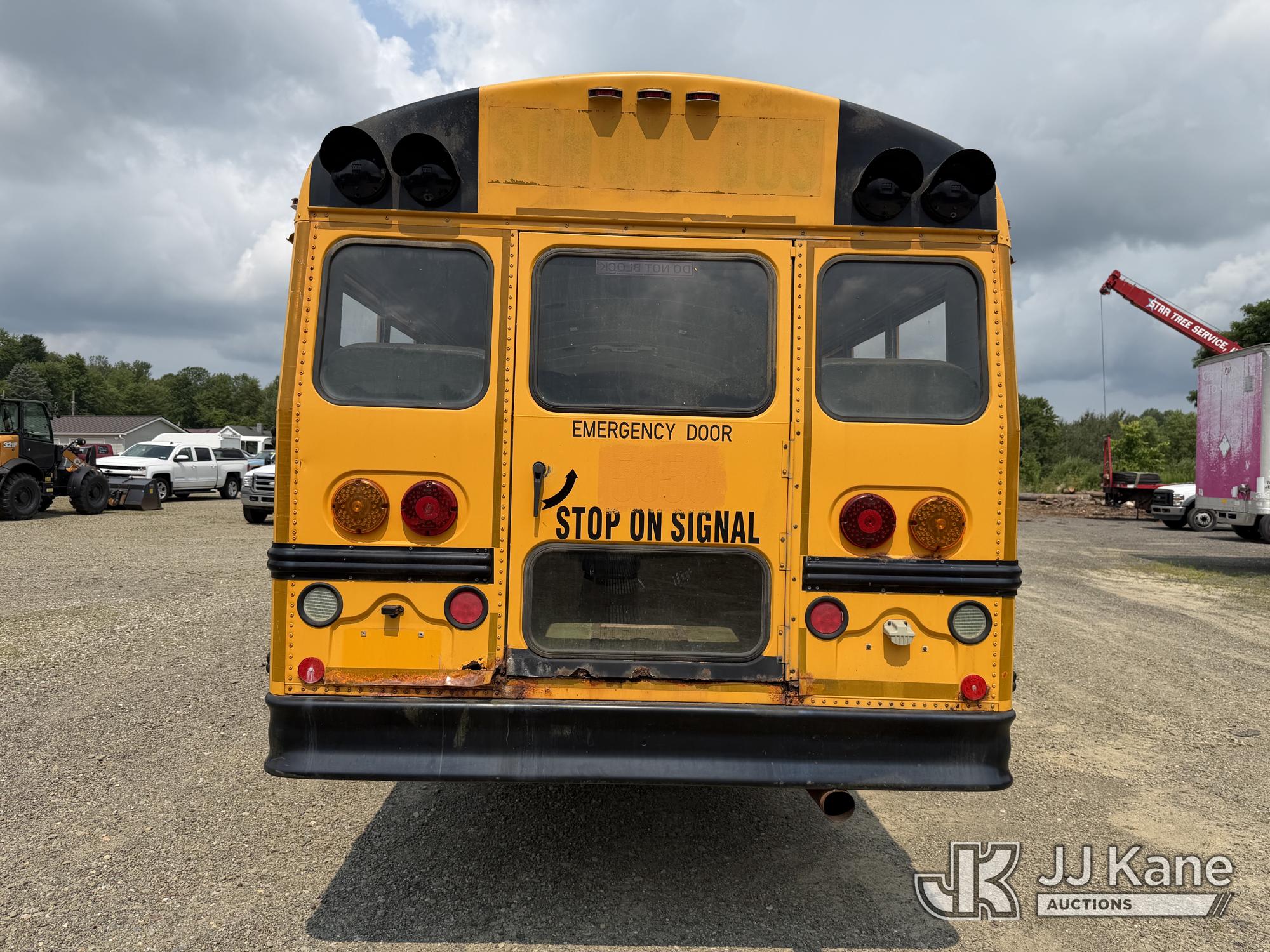 2007 Freightliner FS65