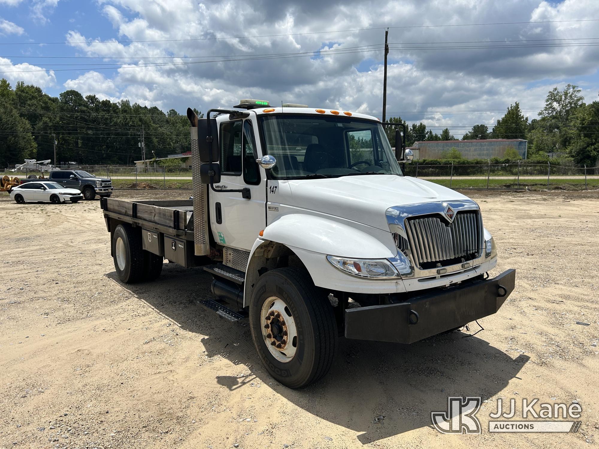 2013 International DuraStar 4400