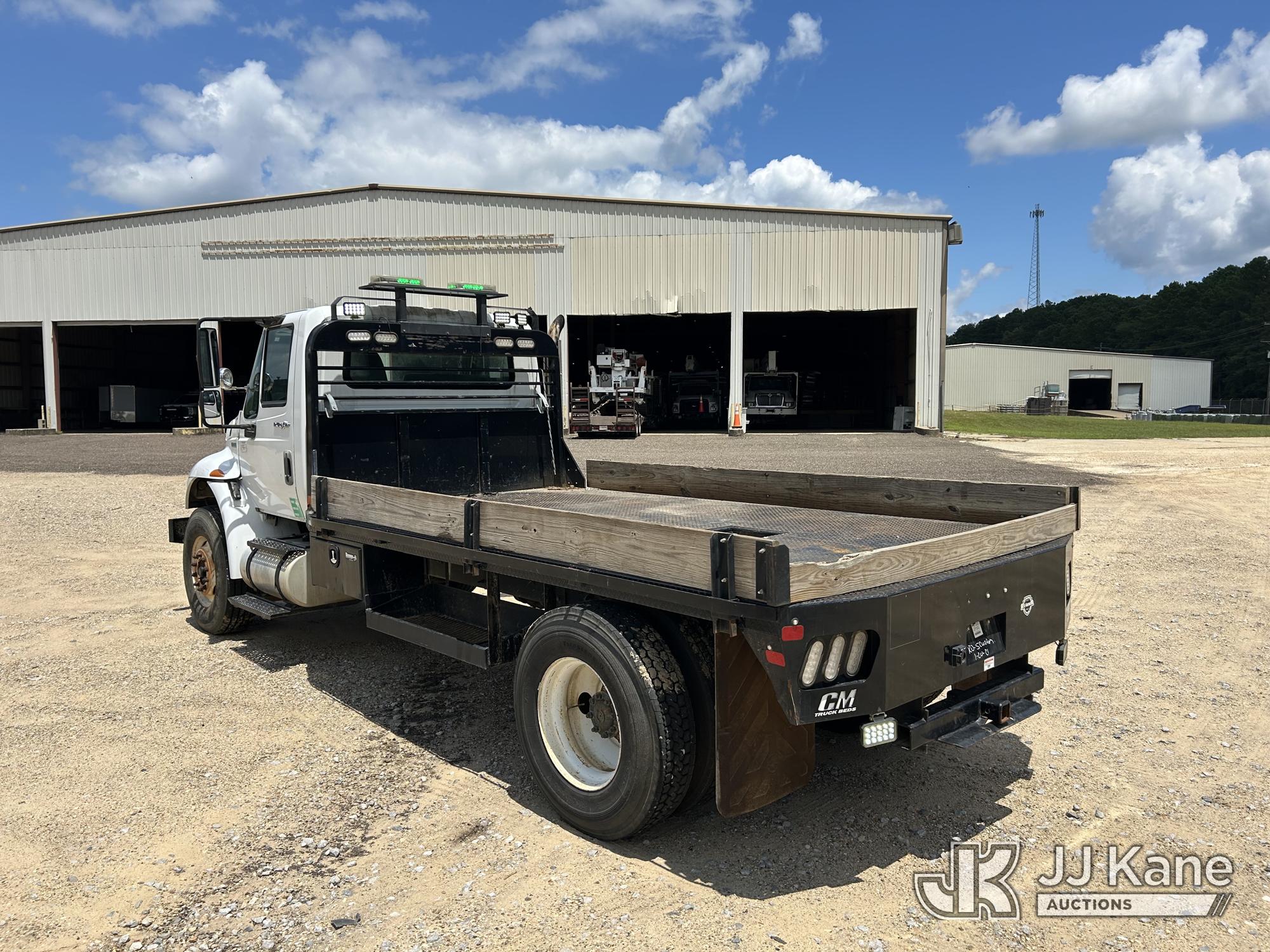 2013 International DuraStar 4400