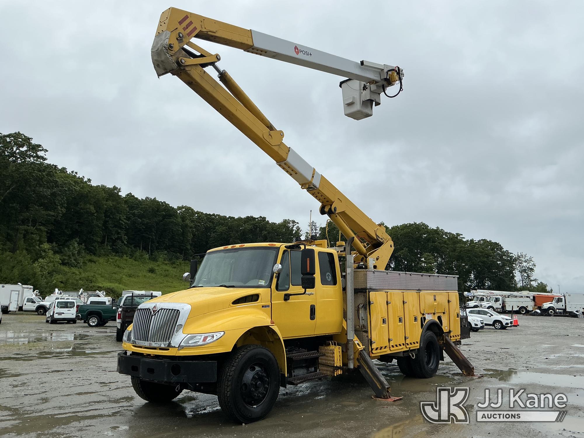 Posi Plus 400-55-A, Material Handling Bucket Truck rear mounted on 2012 International 4400 Extended-Cab Utility Truck