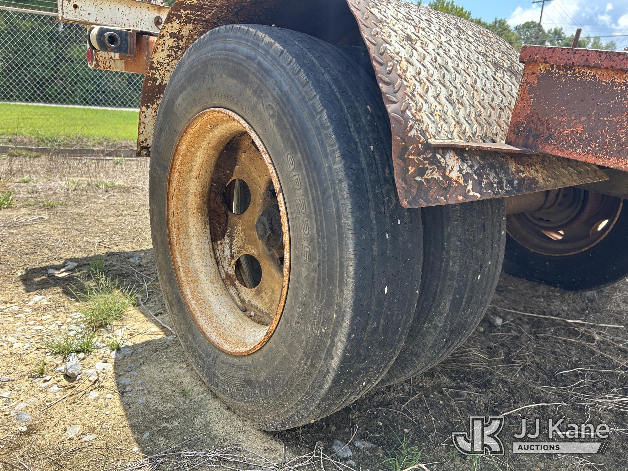 2001 Butler BPHD-1300