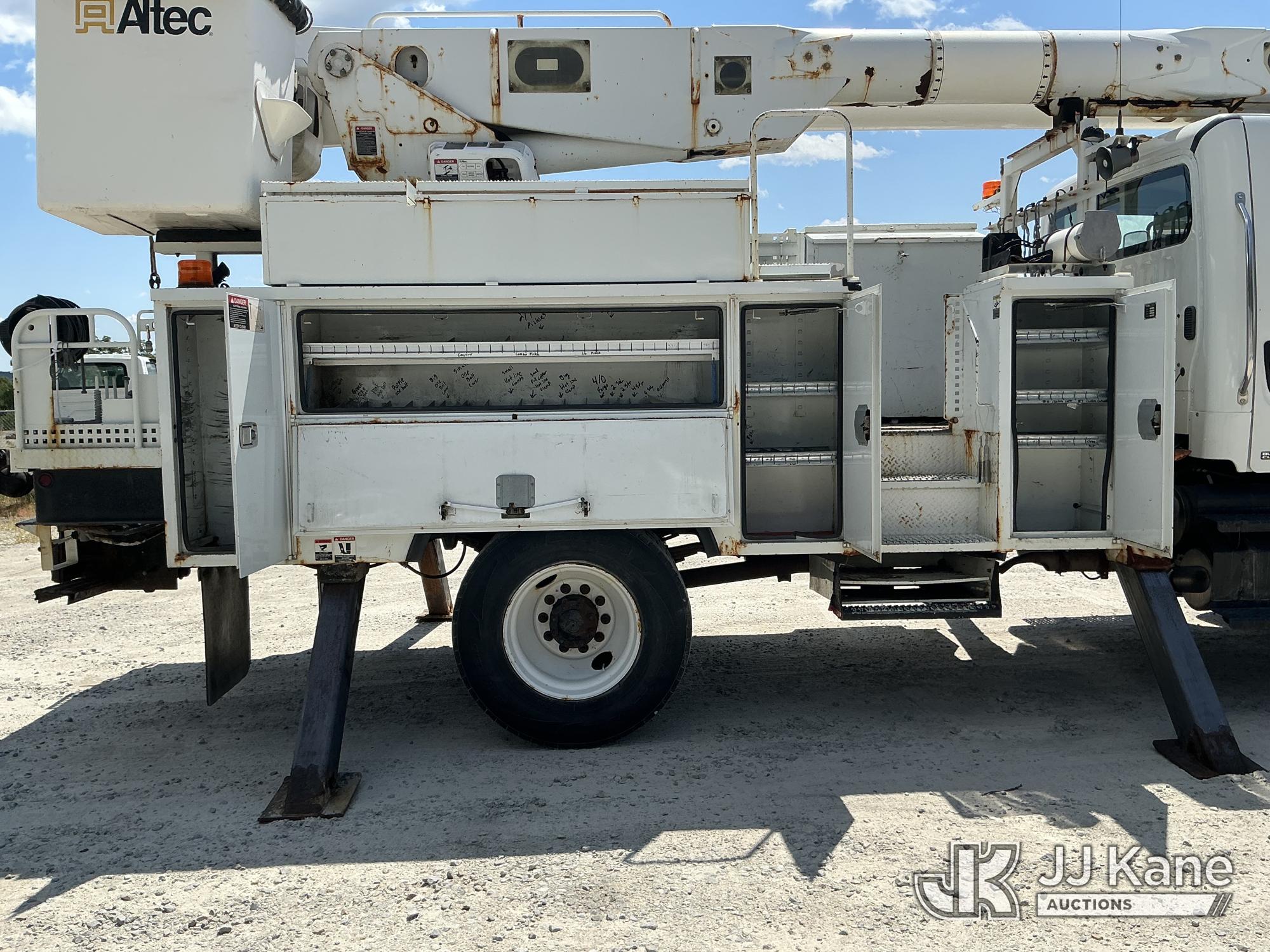 2012 Freightliner M2 106