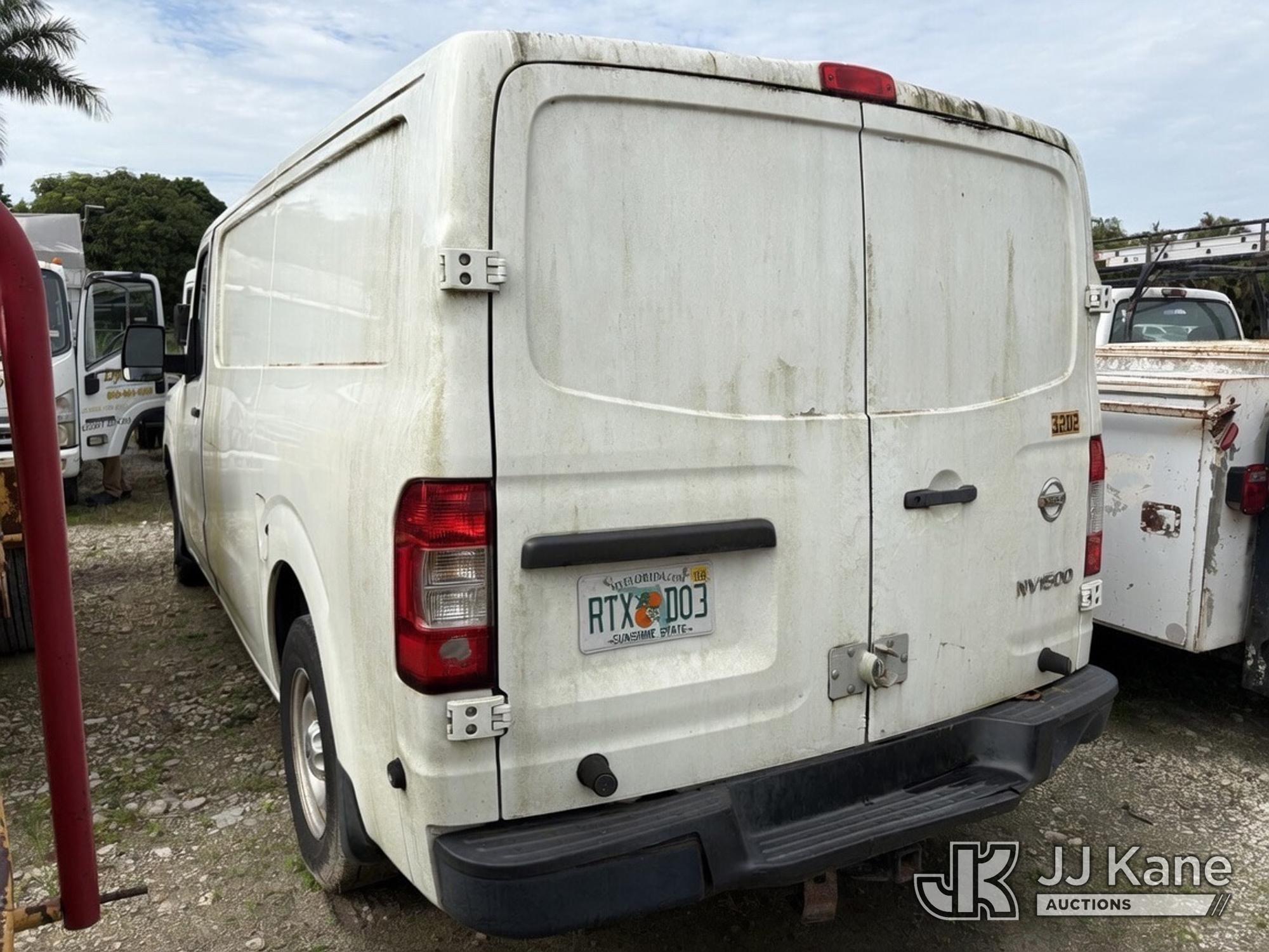 2014 Nissan NV CARGO