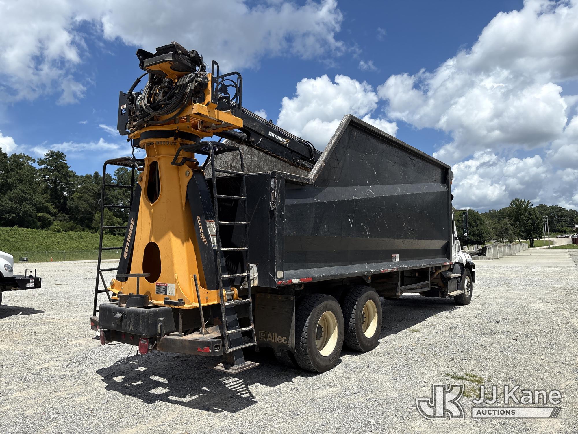2018 Freightliner 114SD