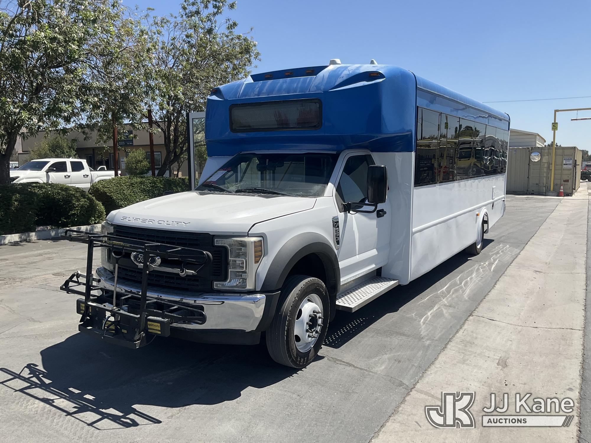 2019 Ford F-550 Passenger Bus