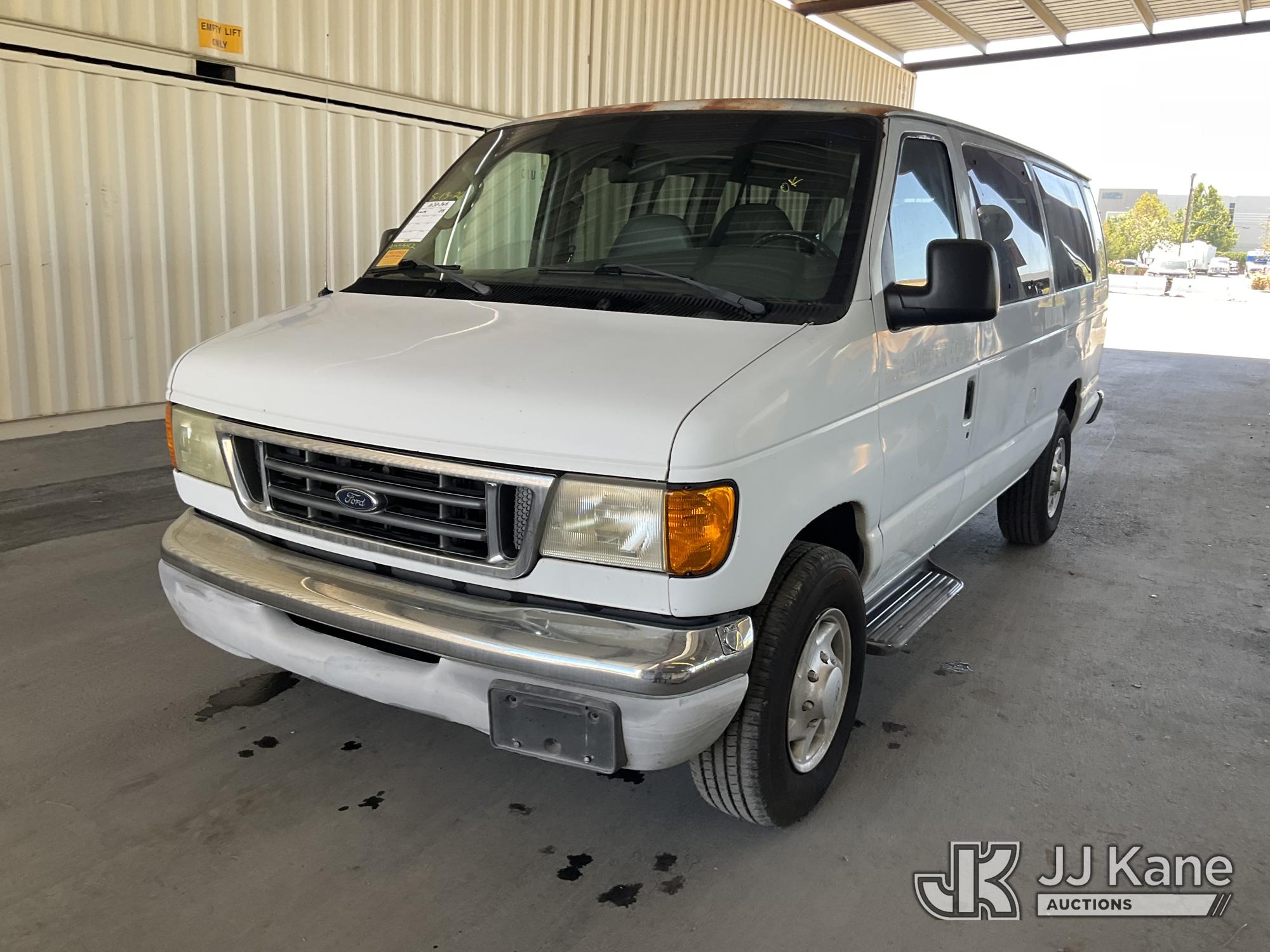 2005 Ford Econoline E-350 Extended