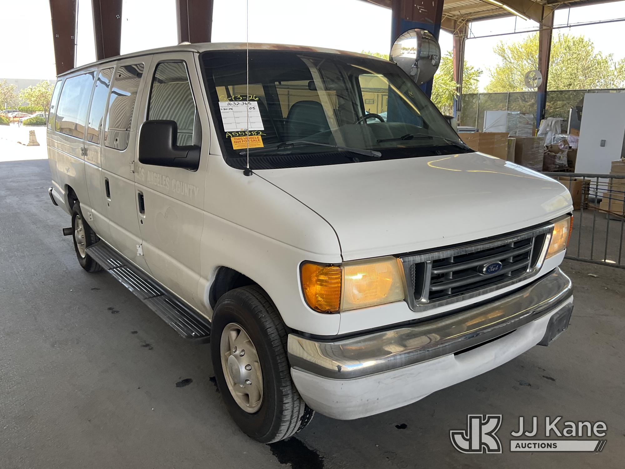 2005 Ford Econoline E-350 Extended