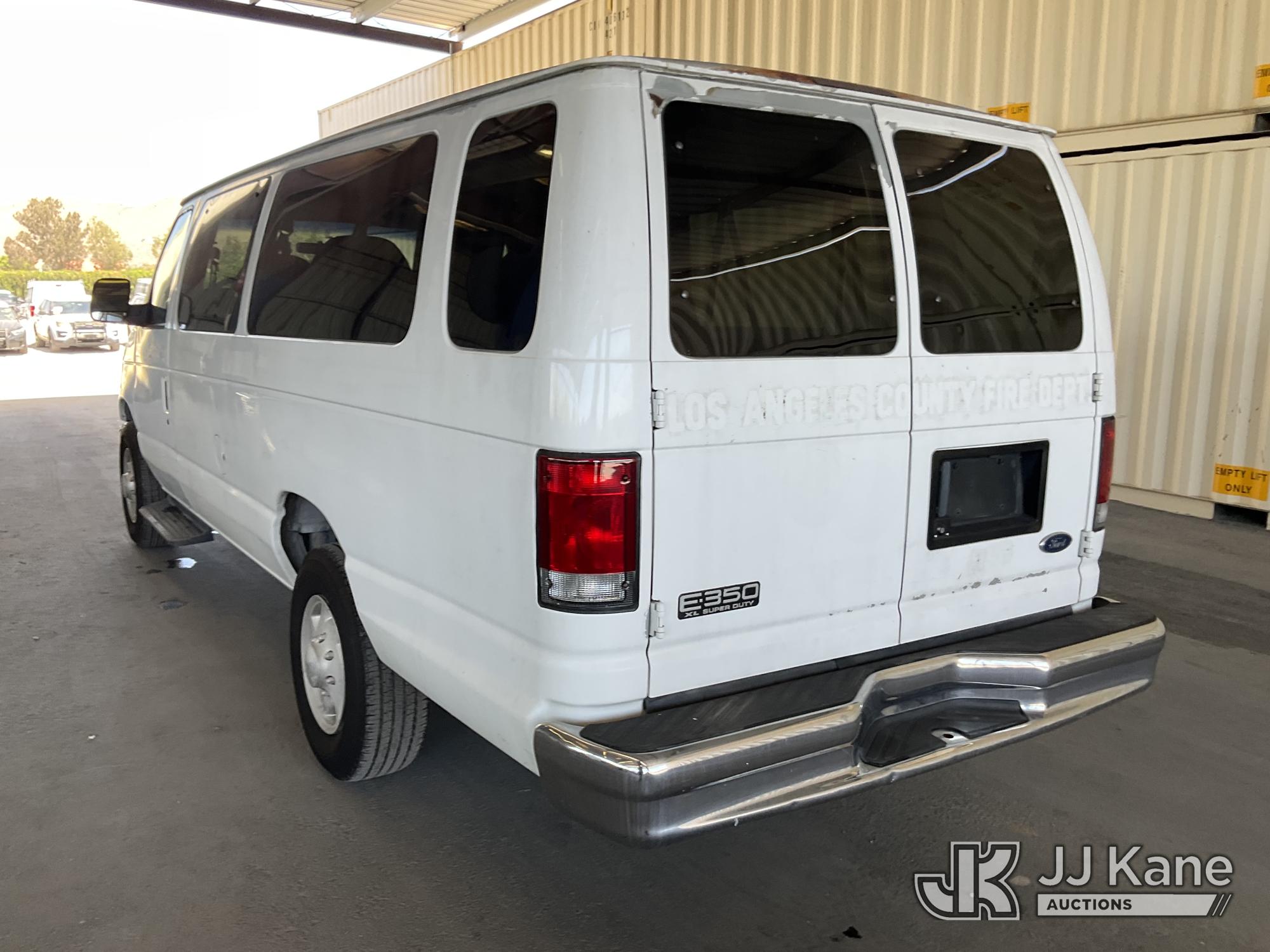 2005 Ford Econoline E-350 Extended