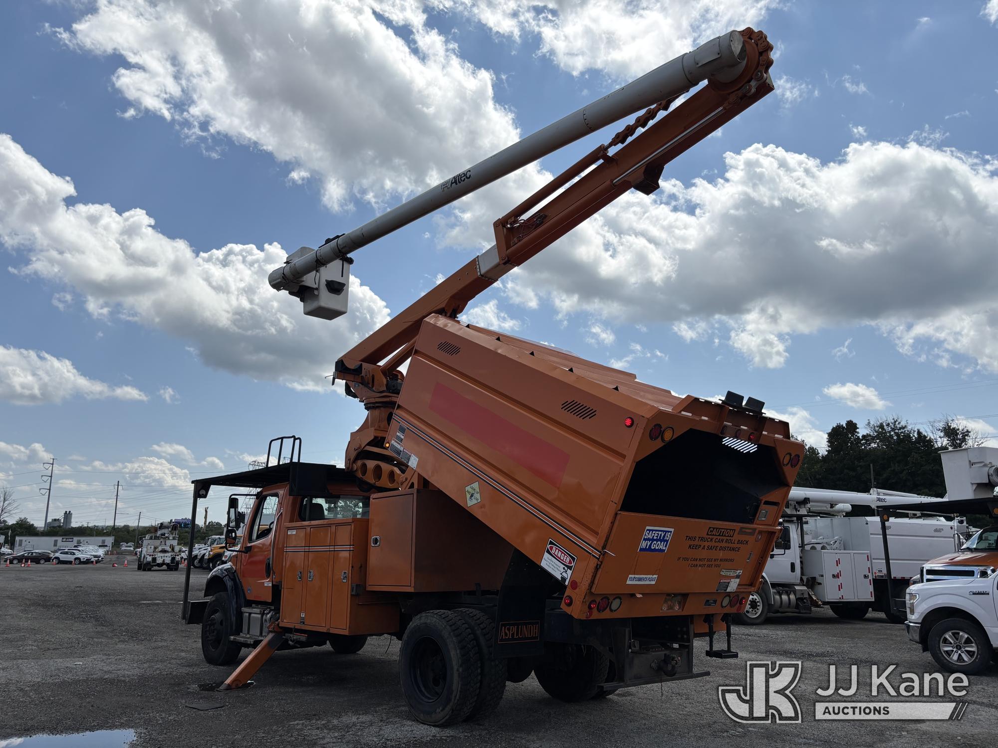 2016 Freightliner M2 106