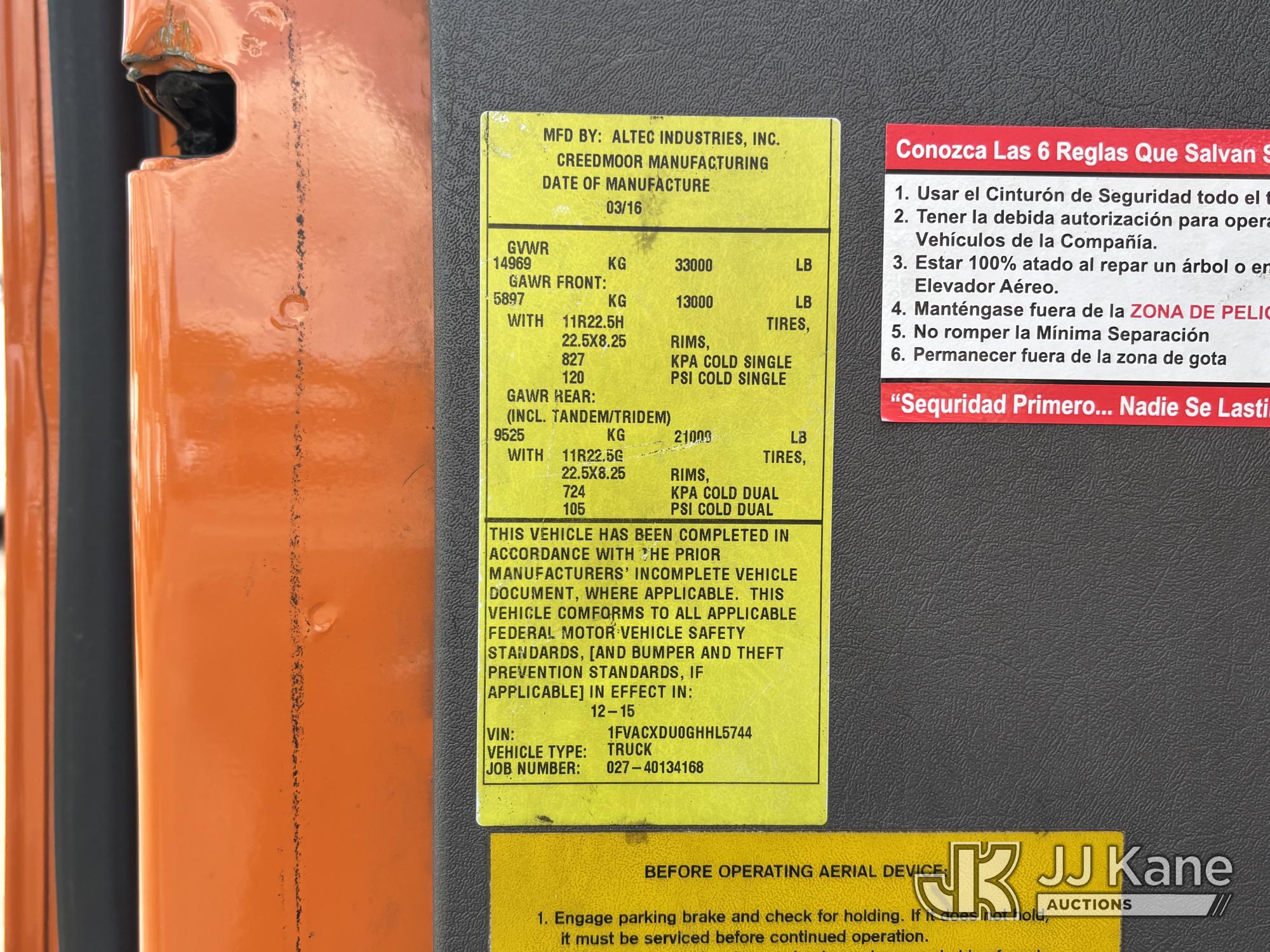2016 Freightliner M2 106