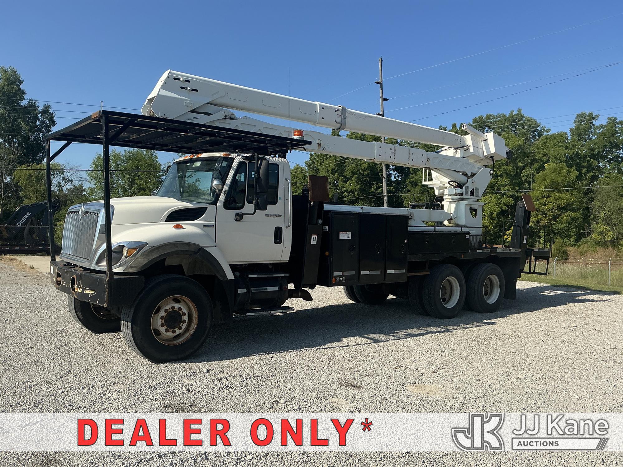 Hi-Ranger HRX-60-75, Material Handling Elevator Bucket Truck rear mounted on 2008 International 7500 Flatbed/Utility Truck