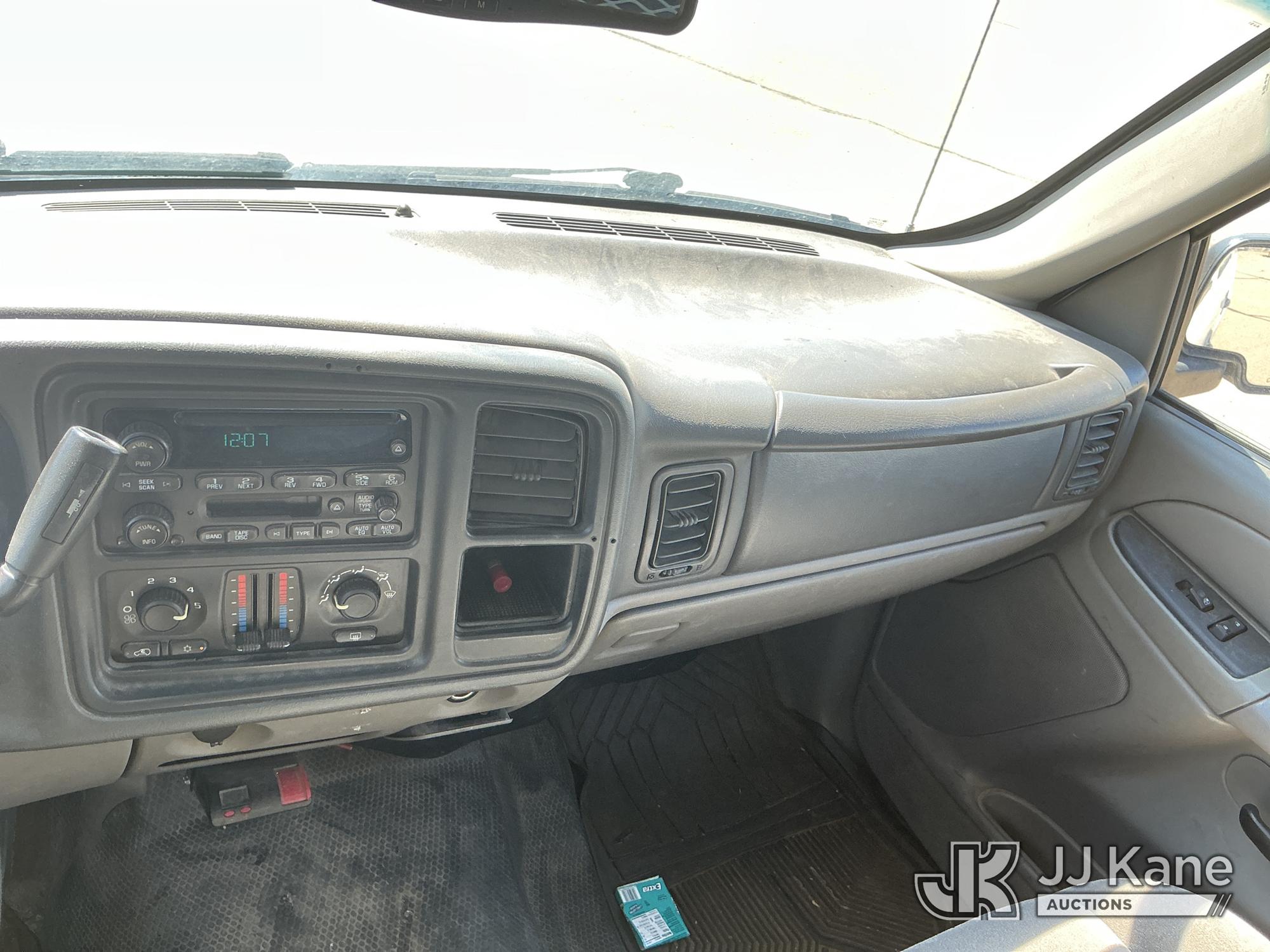 2005 Chevrolet SUBURBAN