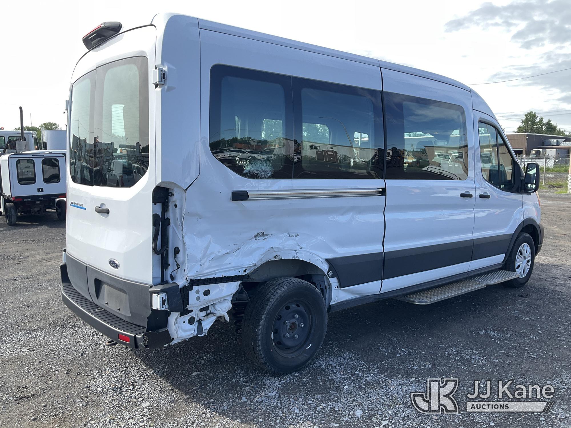 2022 Ford TRANSIT