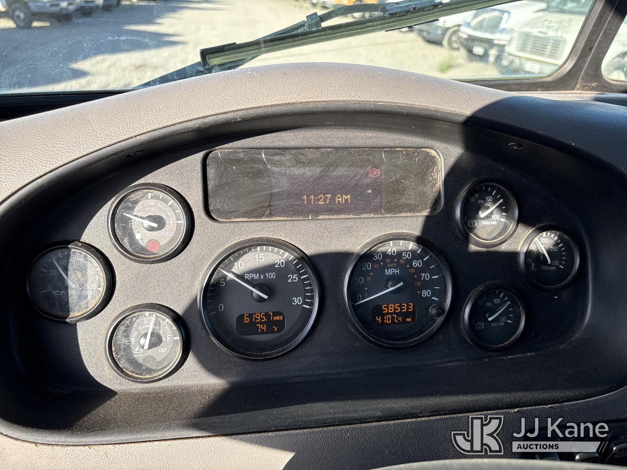 2013 Peterbilt 337