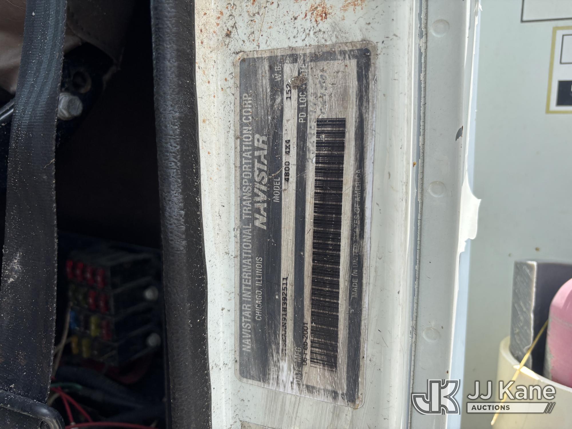 2001 International 4800