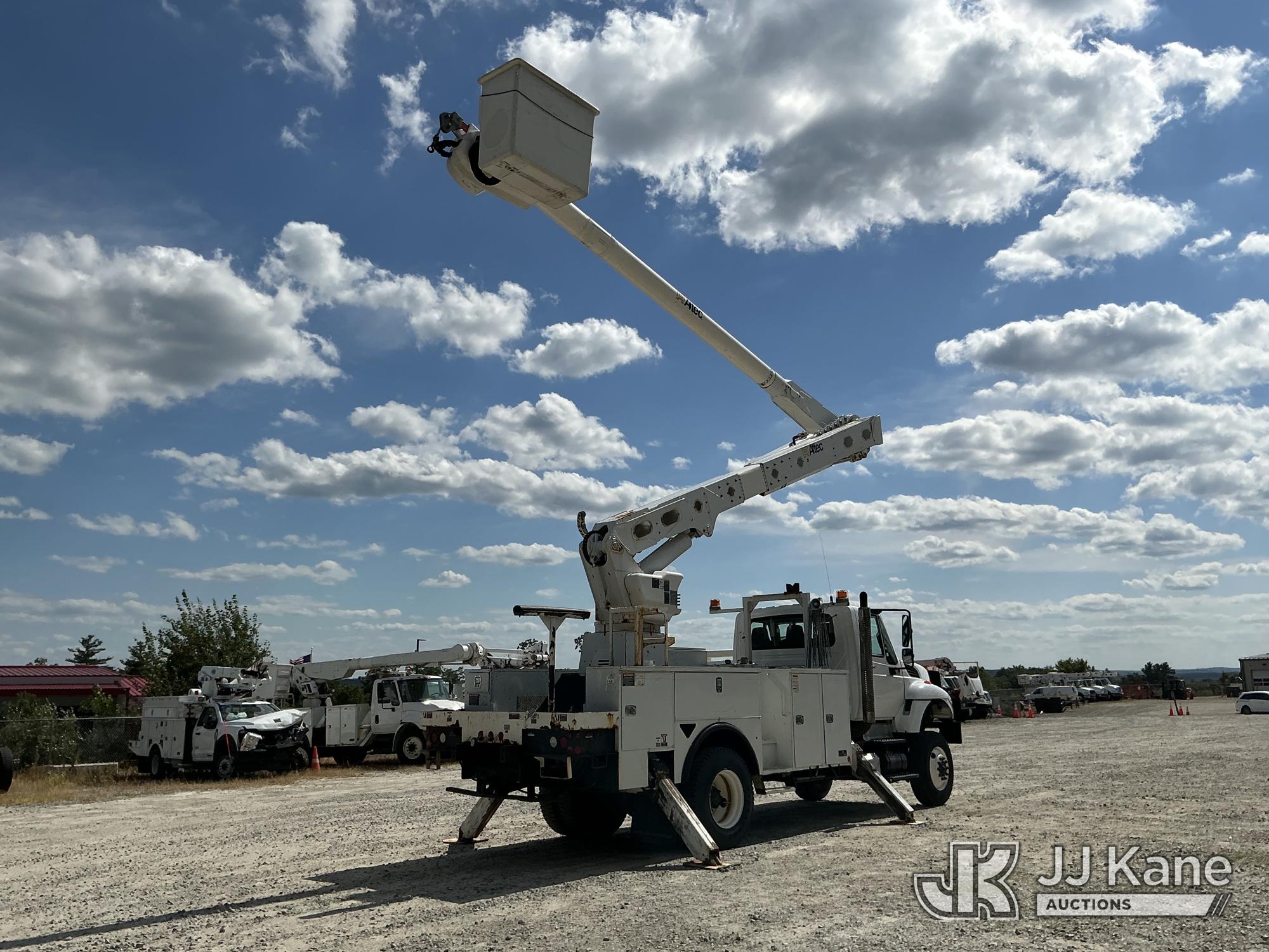 2014 International 7400 4X4