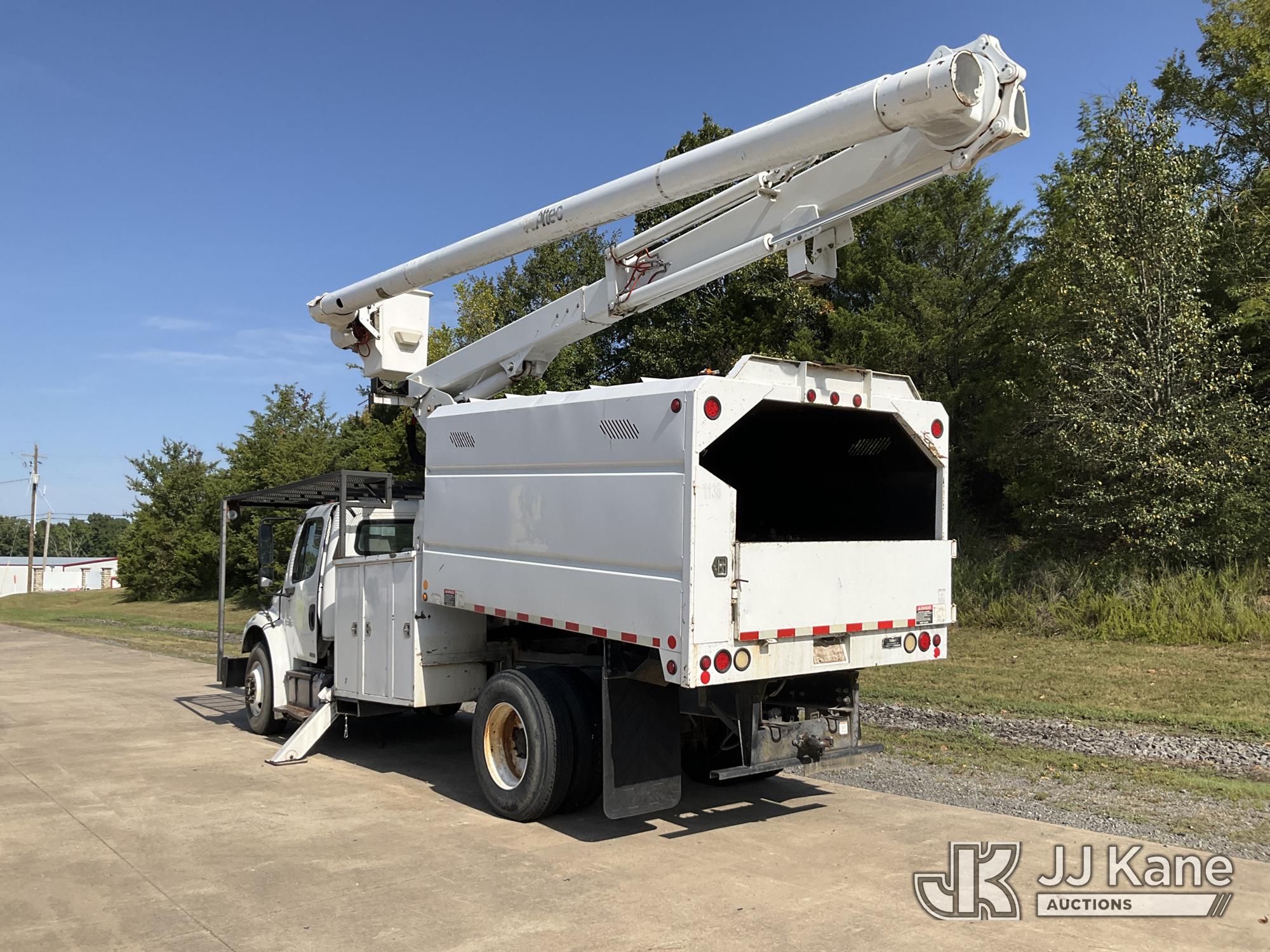 2012 Freightliner M2 106