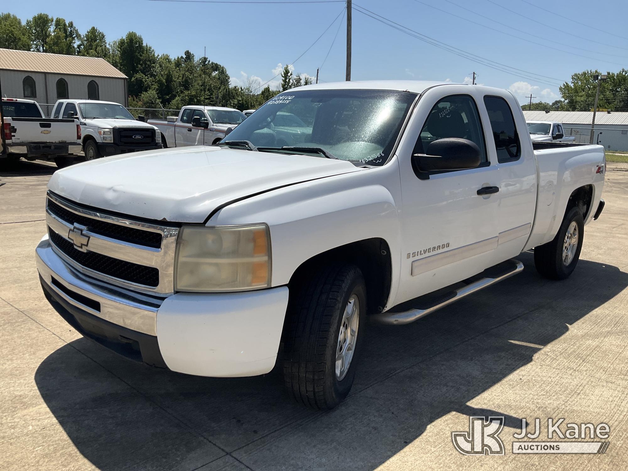 Photo of 2009 Chevrolet Silverado 1500 4x4