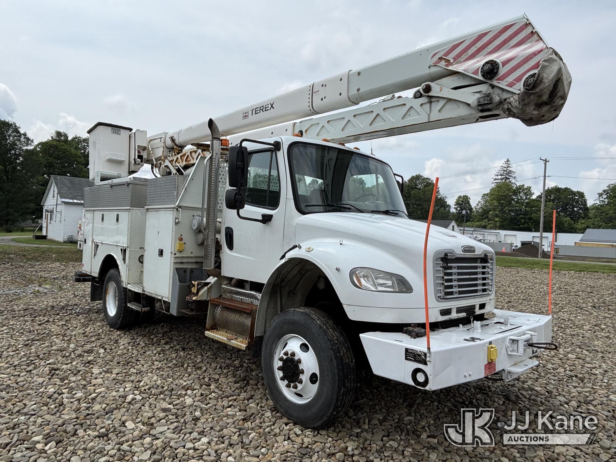 2010 Freightliner M2 106