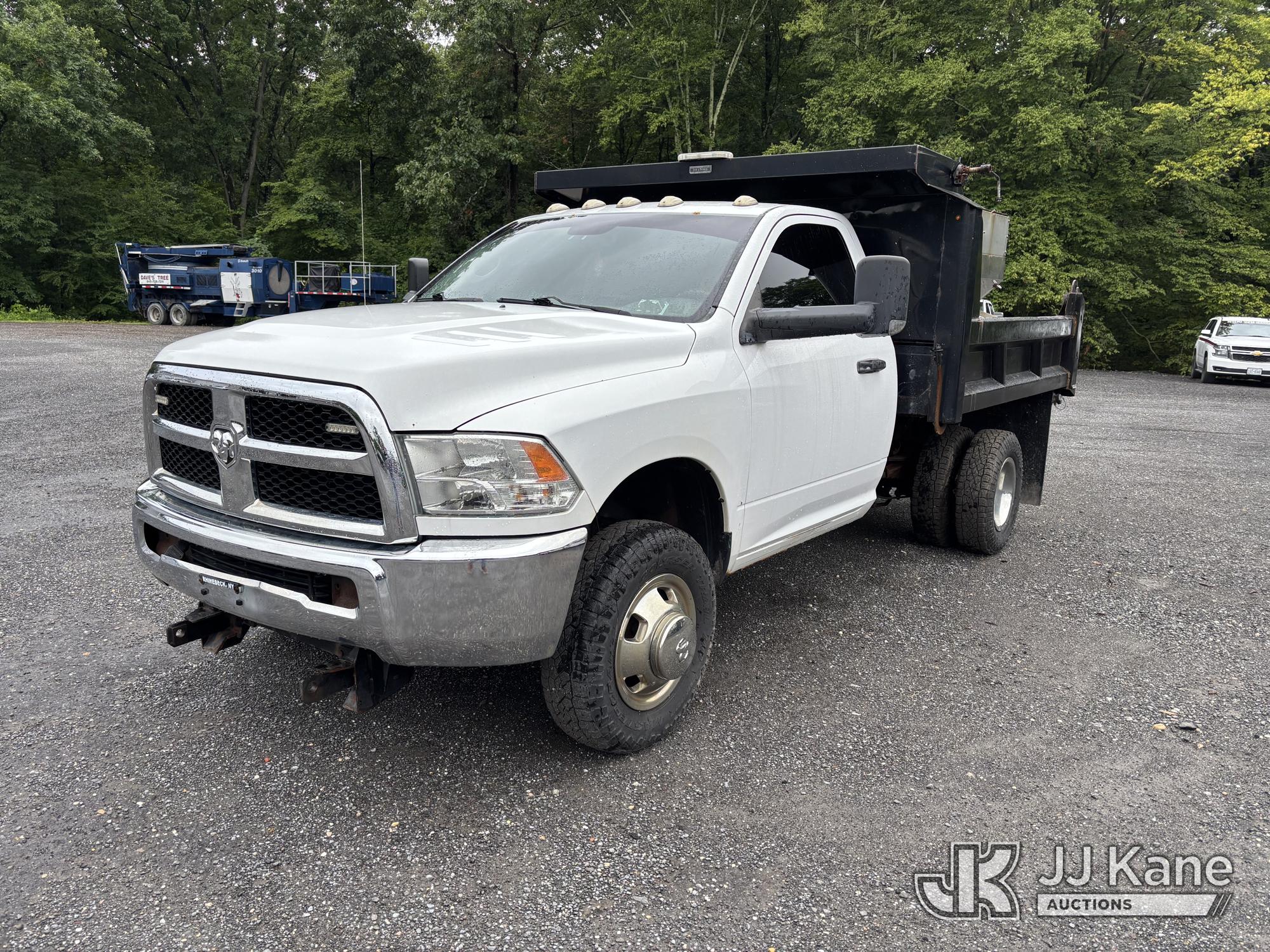 2015 RAM 3500 Dump Truck