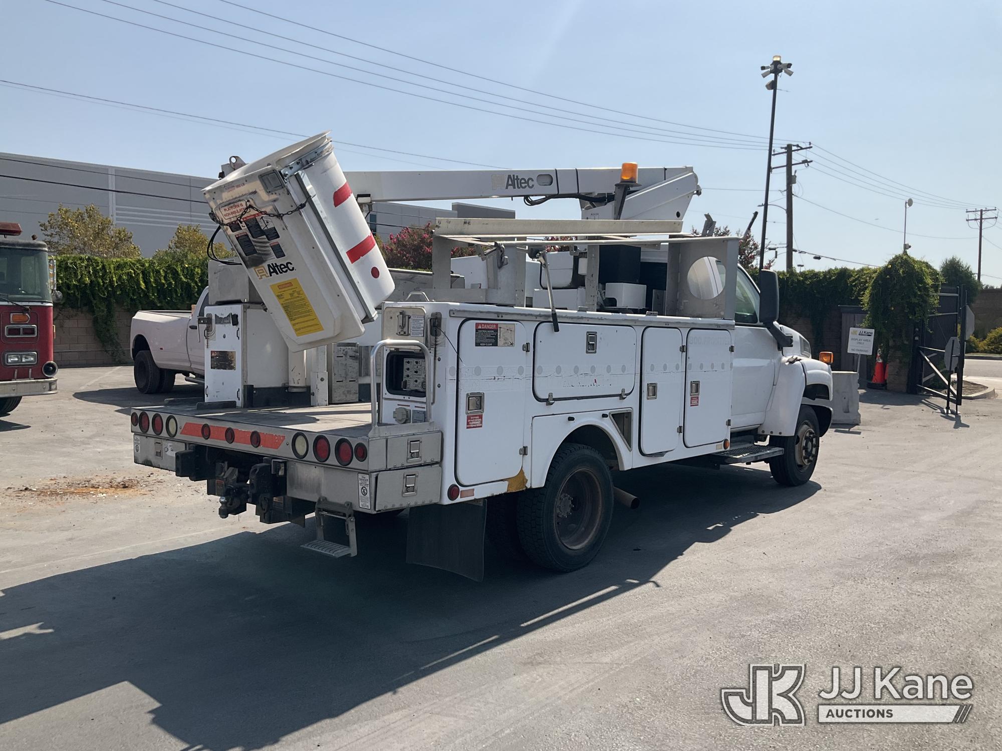 2005 Chevrolet C4C042