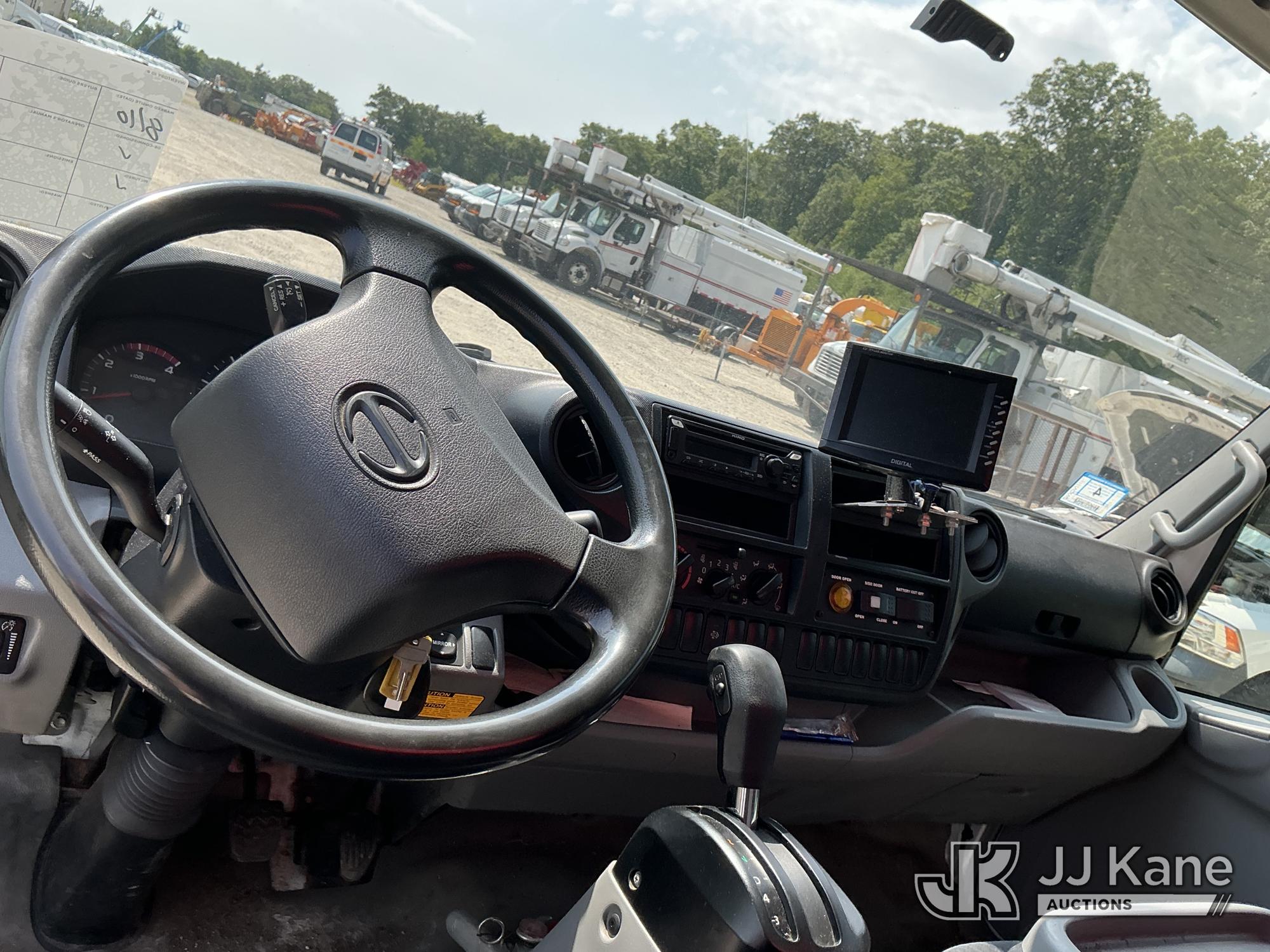 2018 Hino 195