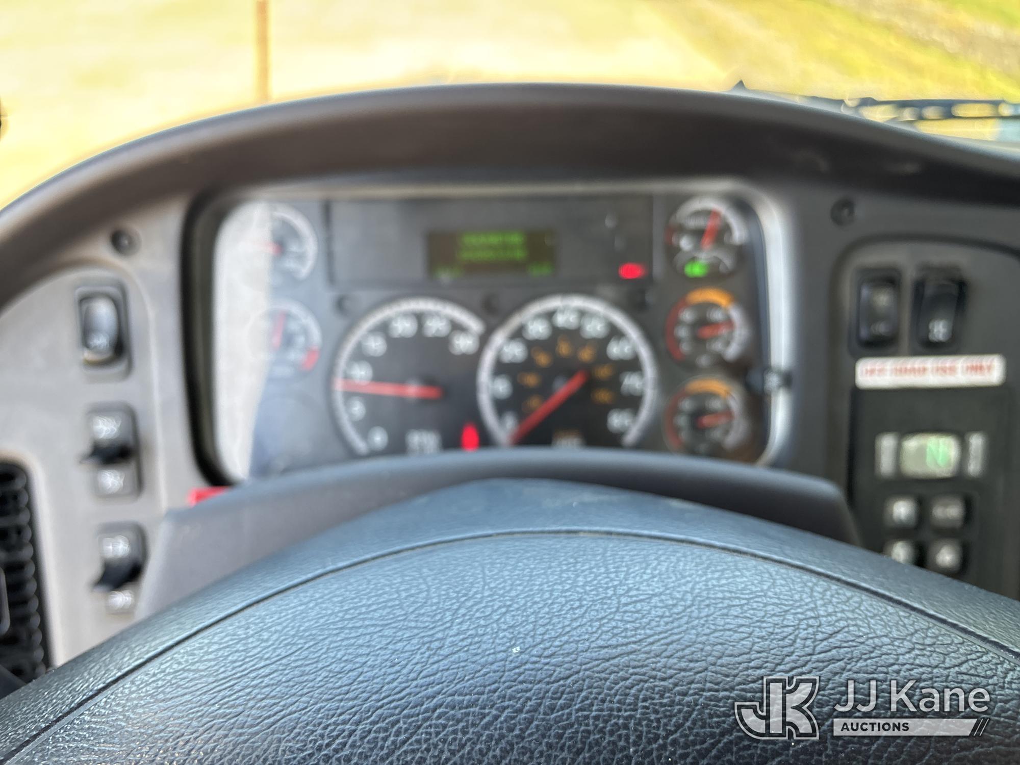2019 Freightliner M2
