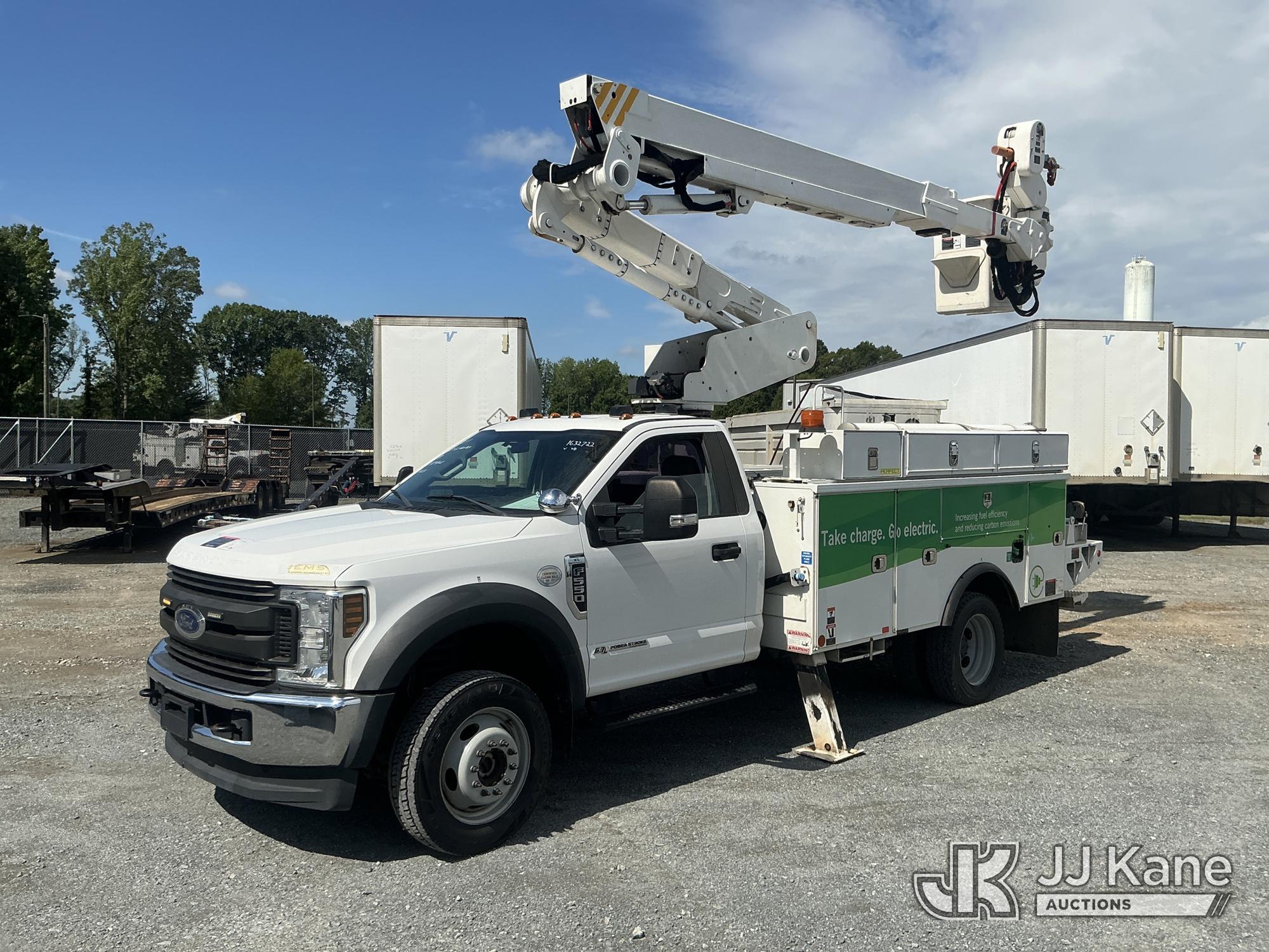 Altec AT40-MH, Articulating & Telescopic Material Handling Bucket Truck mounted behind cab on 2019 Ford F550 4x4 Service Truck