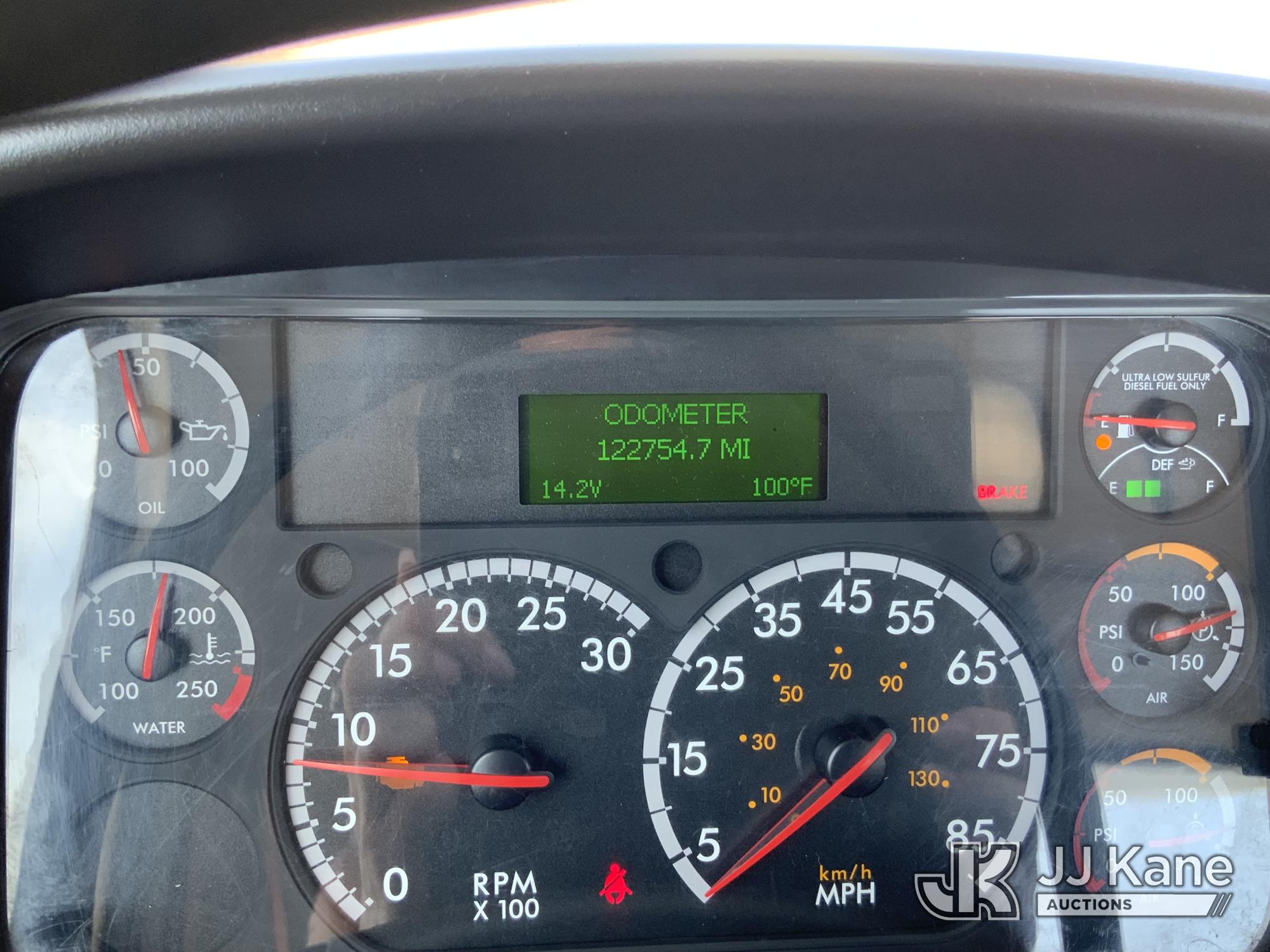 2018 Freightliner M2 106
