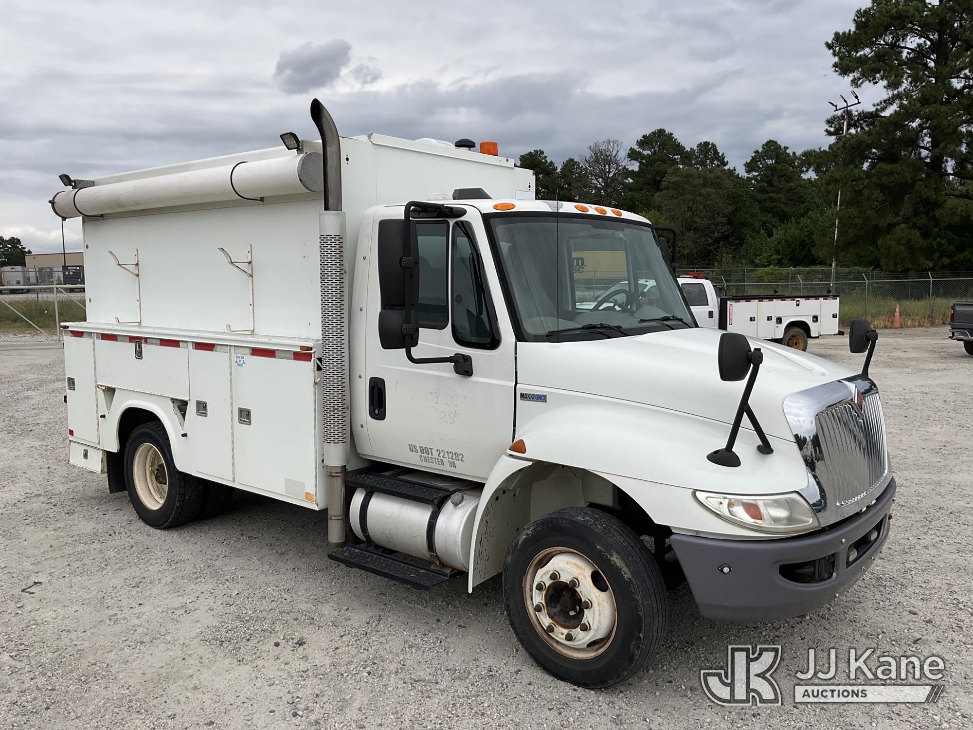 2015 International 4300 LP