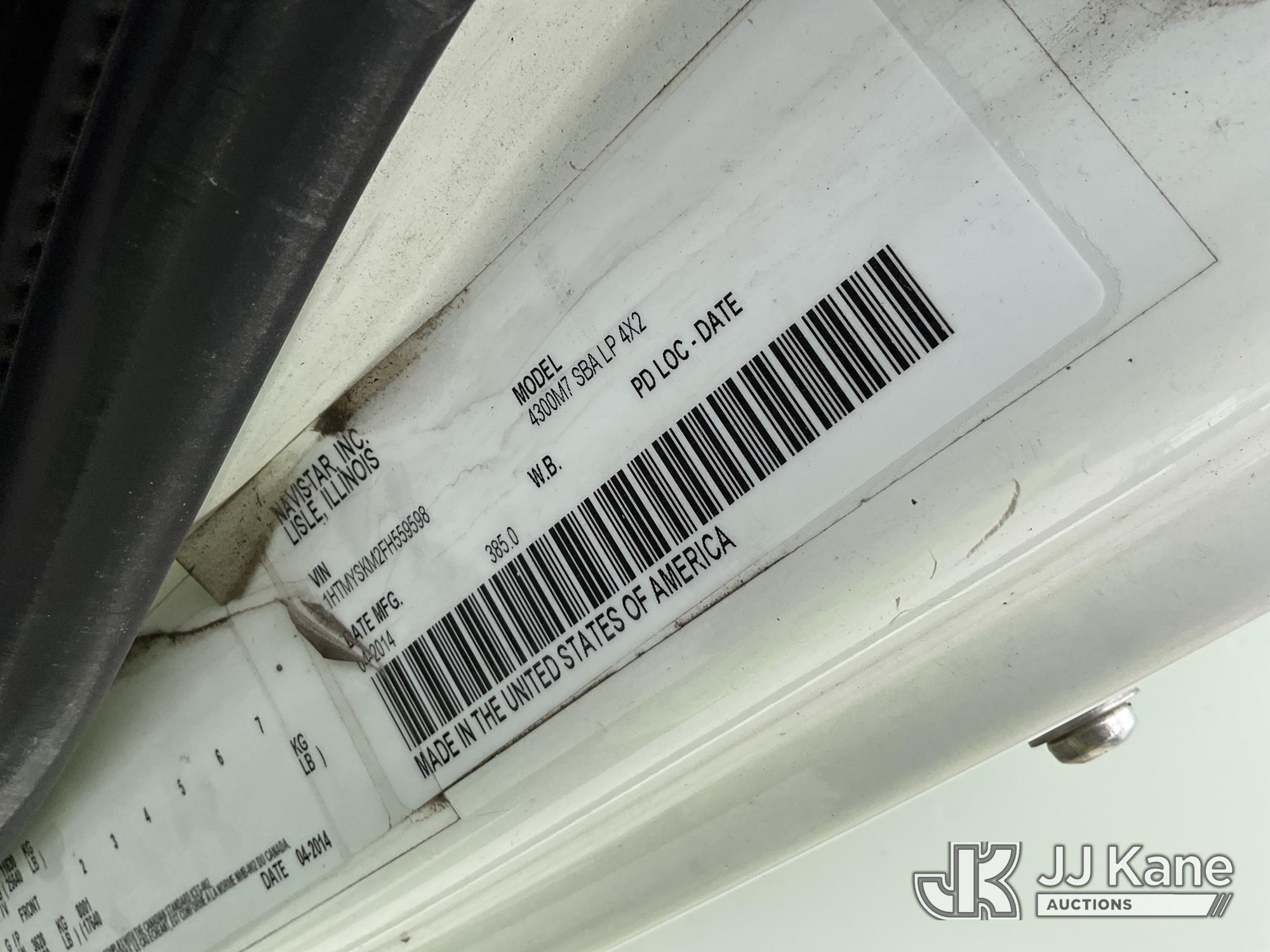 2015 International 4300 LP
