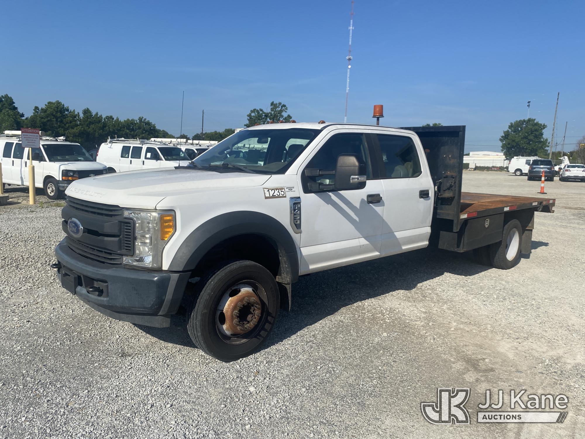 Photo of 2017 Ford F-450 SD