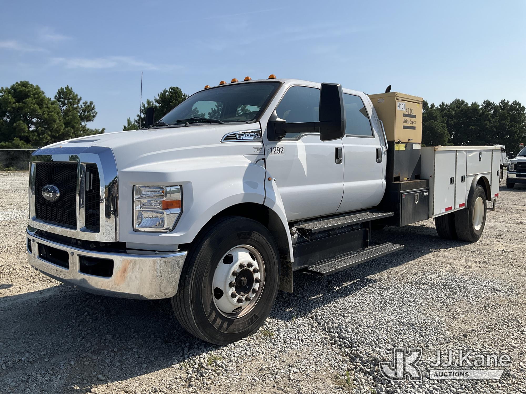 2022 Ford F-650 DRW Crew-Cab Service Truck