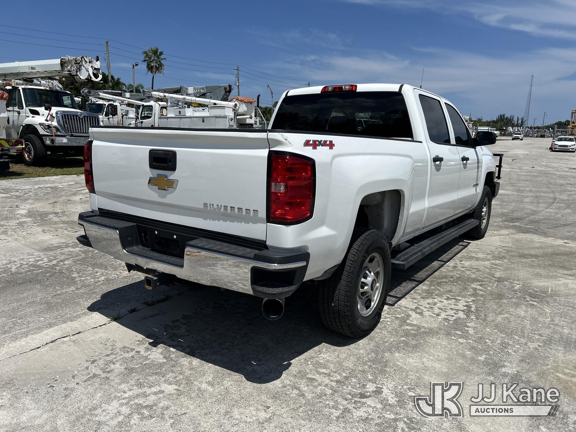 2015 Chevrolet SILVERADO 2500HD 4X4