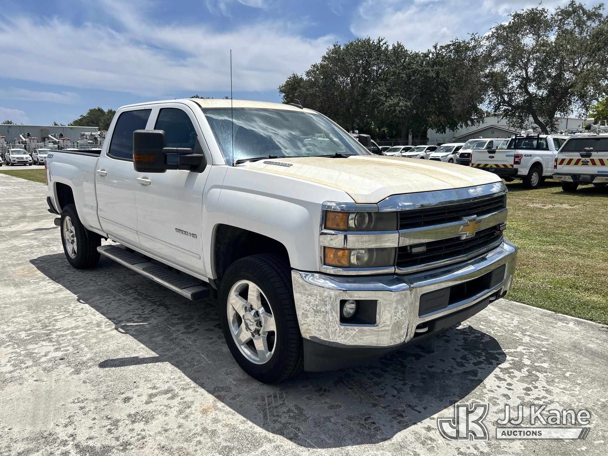 2015 Chevrolet SILVERADO 2500HD 4X4