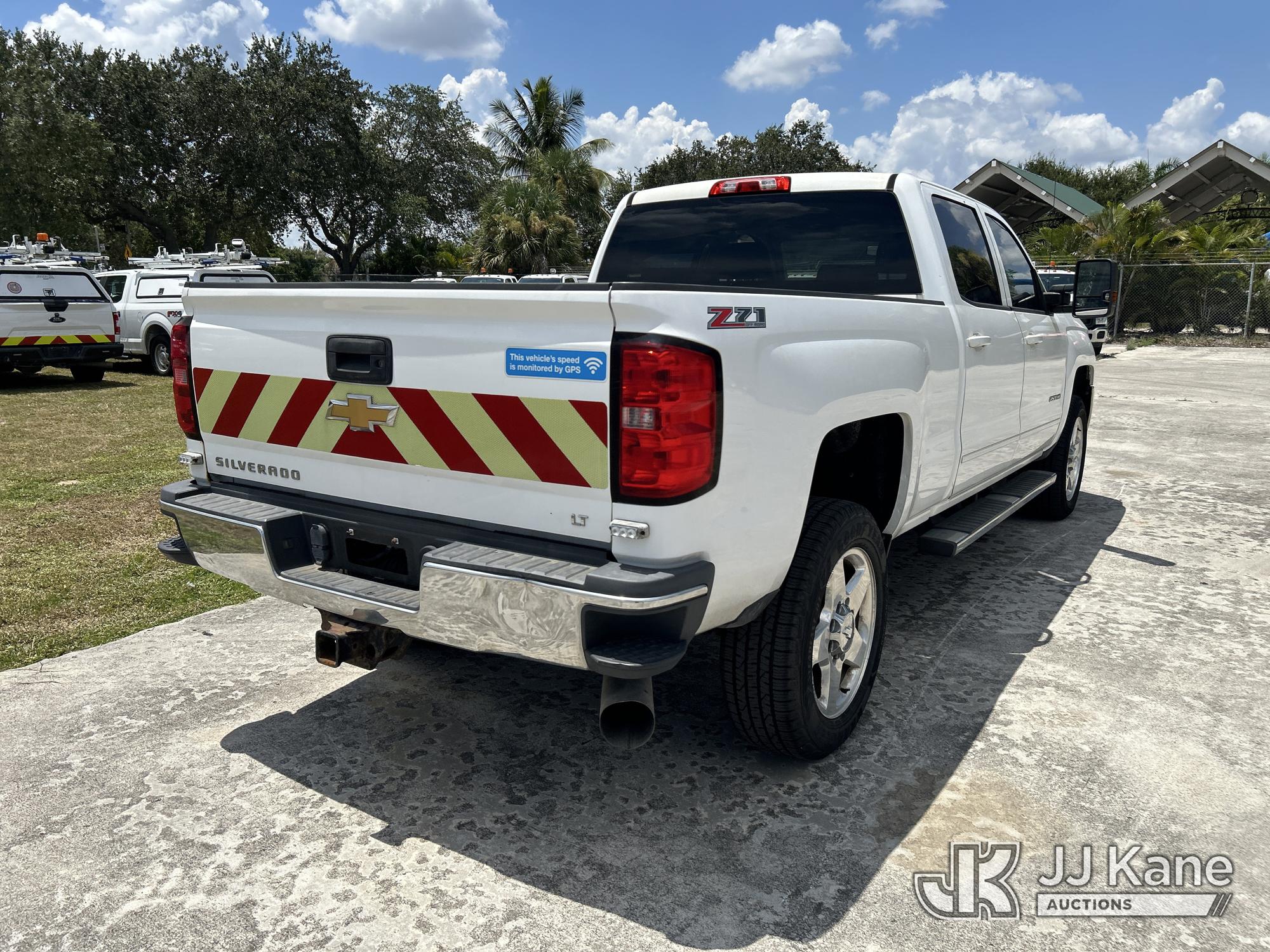 2015 Chevrolet SILVERADO 2500HD 4X4
