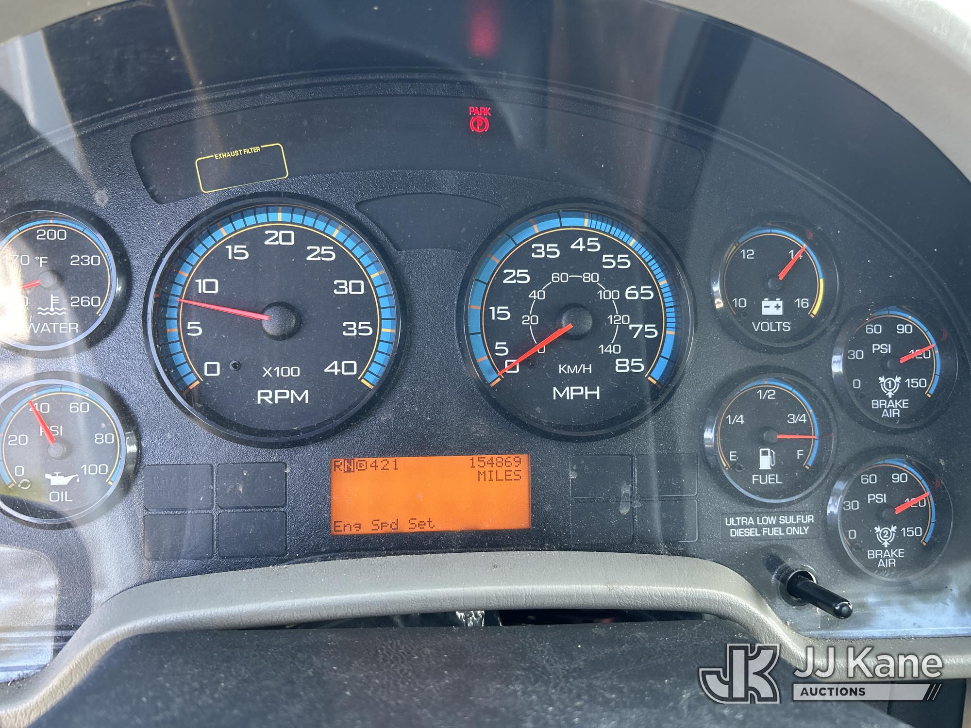 2014 International 7300 4x4