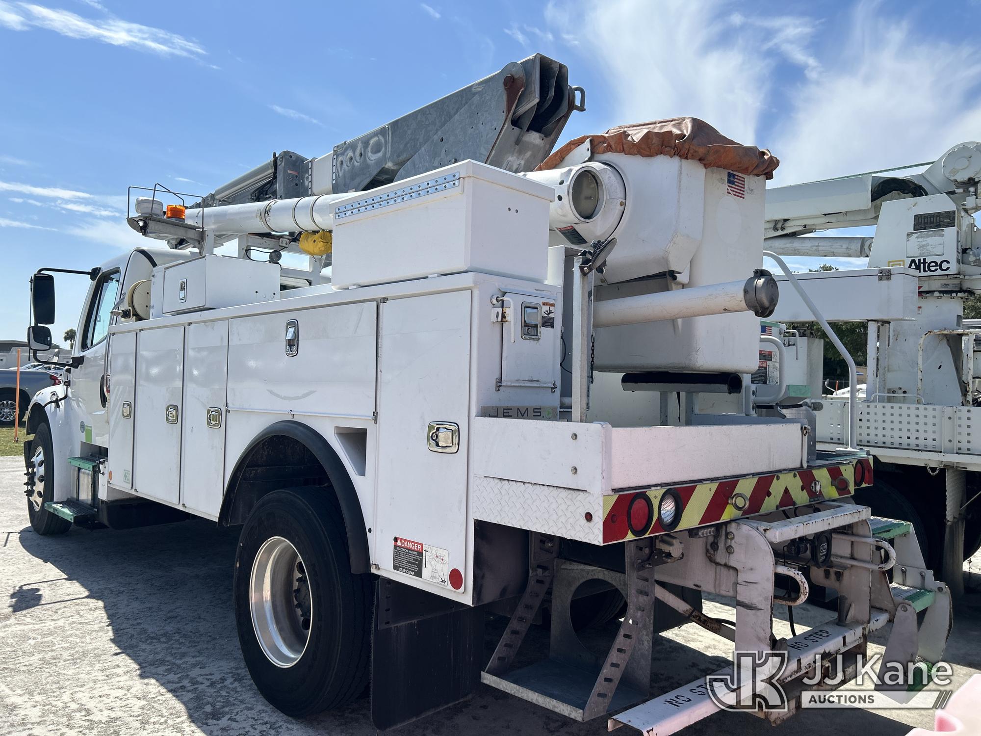 2017 Freightliner M2 106
