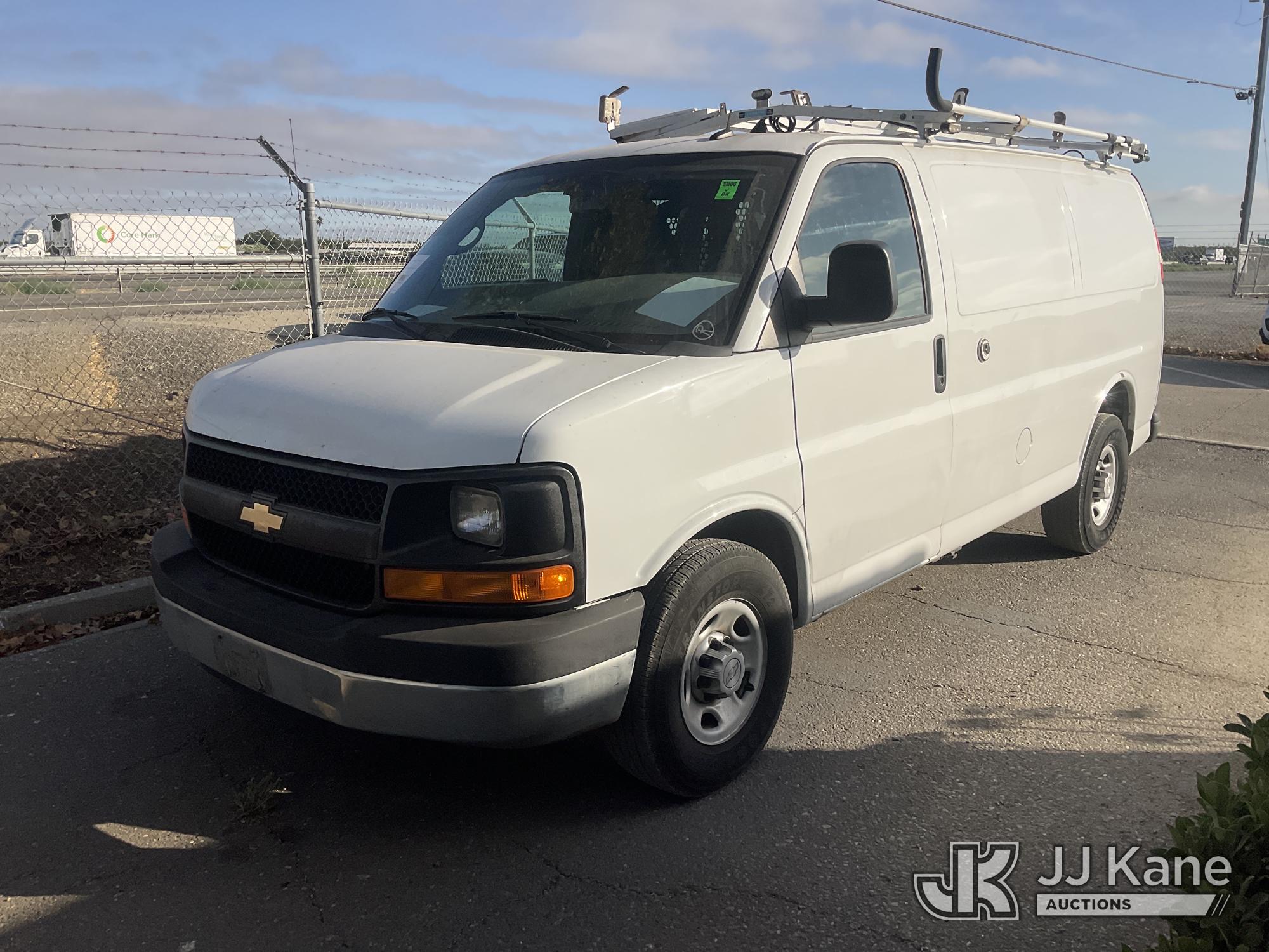 Photo of 2014 Chevrolet Express