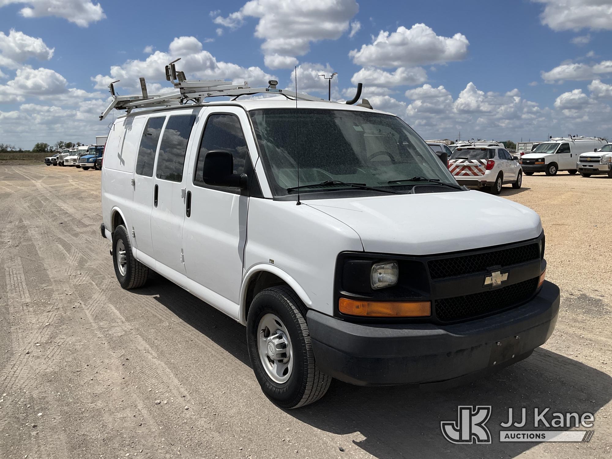 2016 Chevrolet Express G2500