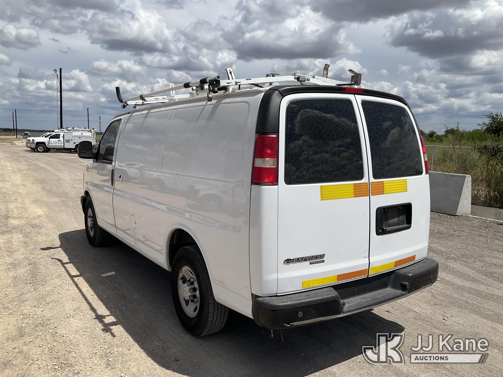 2016 Chevrolet Express G2500