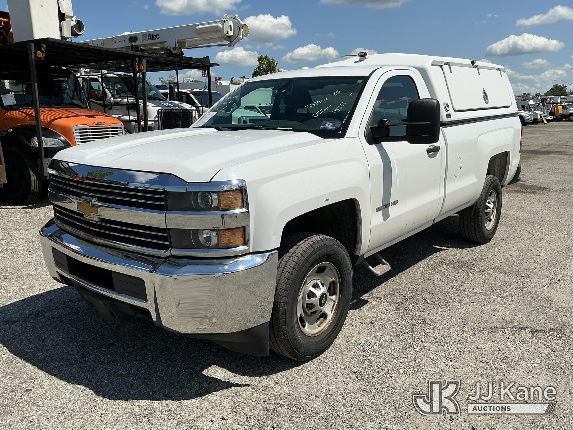 Photo of 2015 Chevrolet Silverado 2500HD 4x4