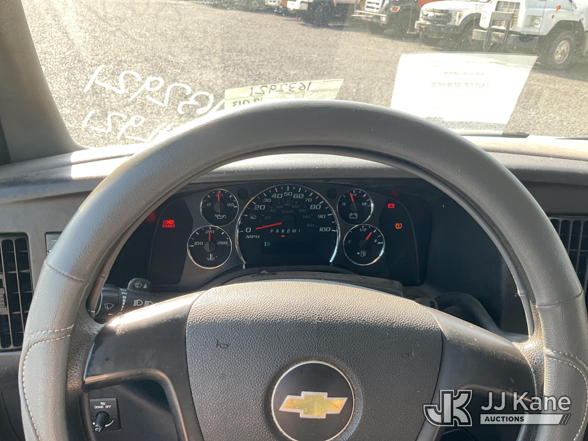 2013 Chevrolet EXPRESS G2500