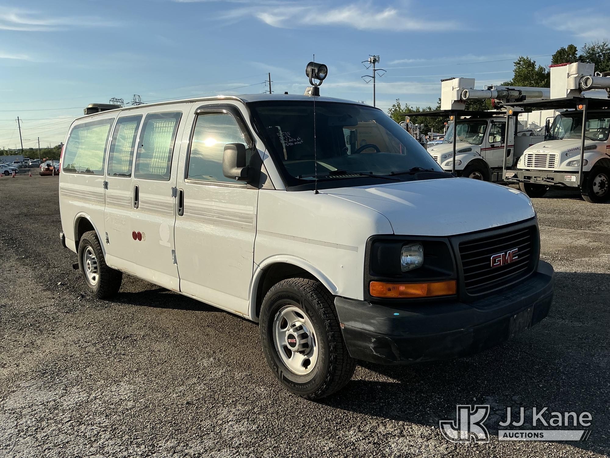 2013 GMC SAVANA G2500