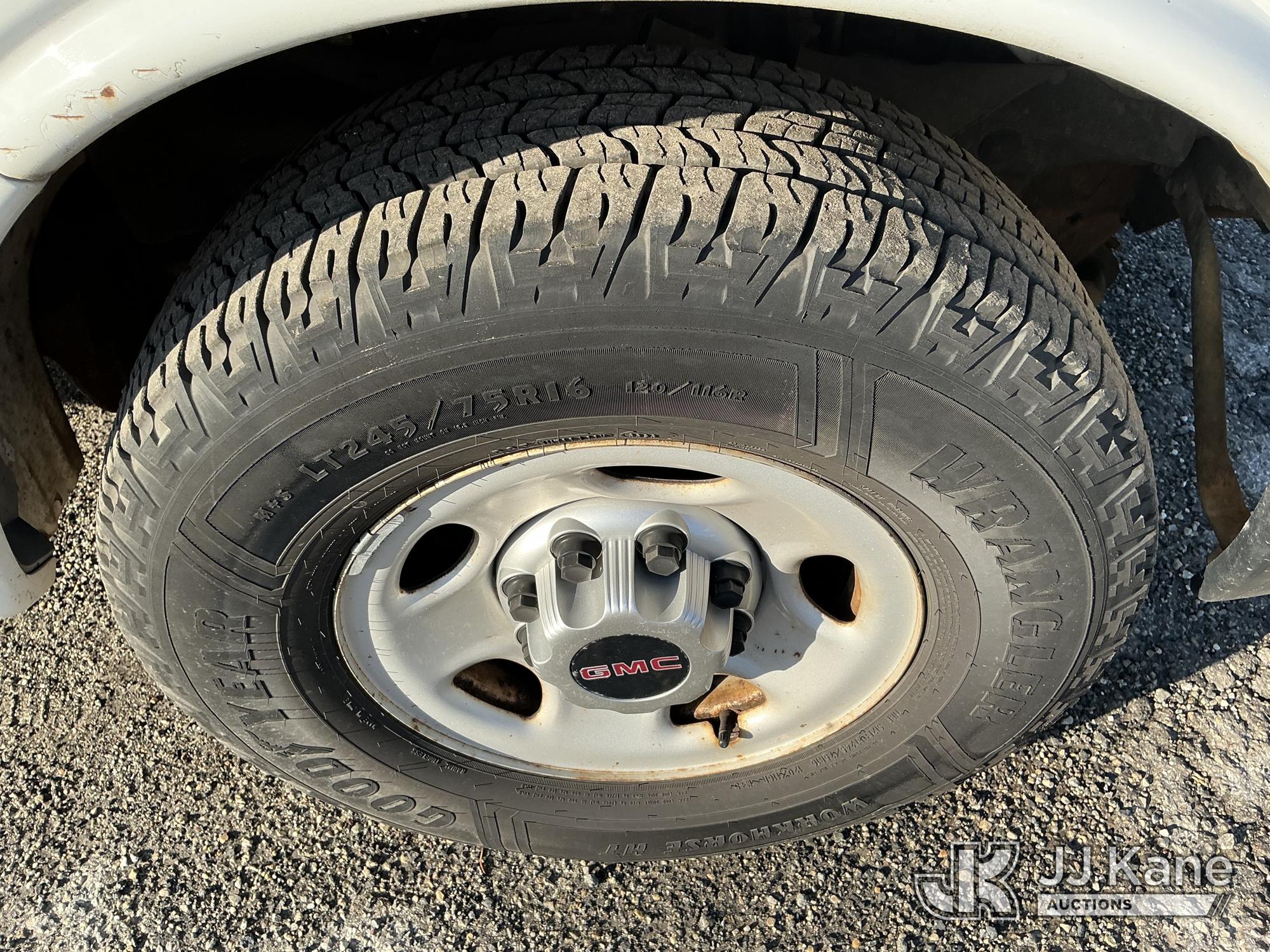 2013 GMC SAVANA G2500