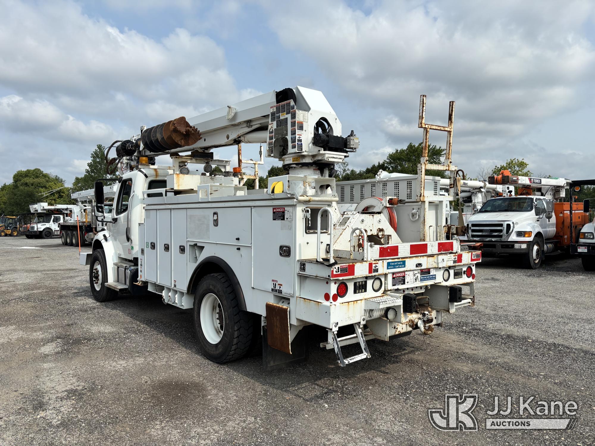 2016 Freightliner M2 106