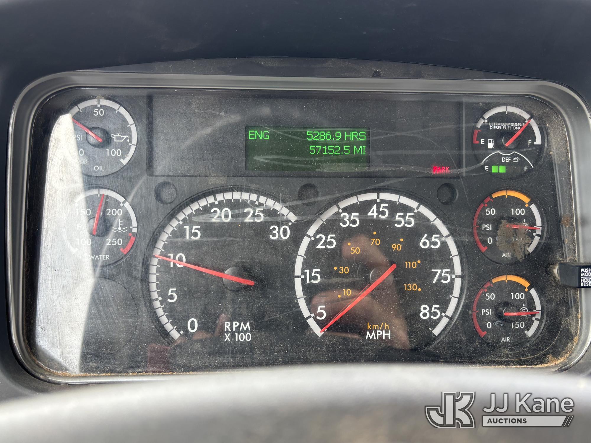 2016 Freightliner M2 106