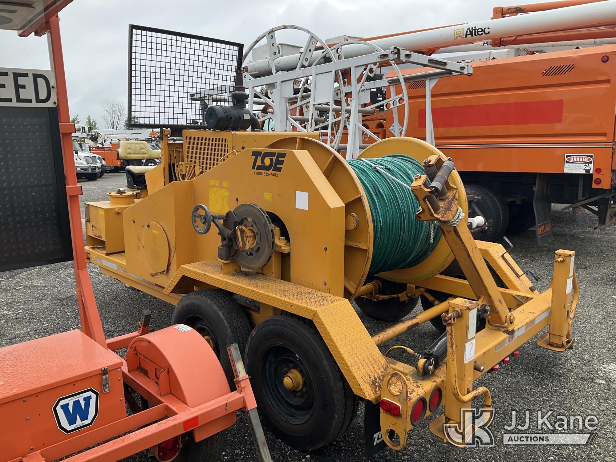 2002 TSE TD40AH