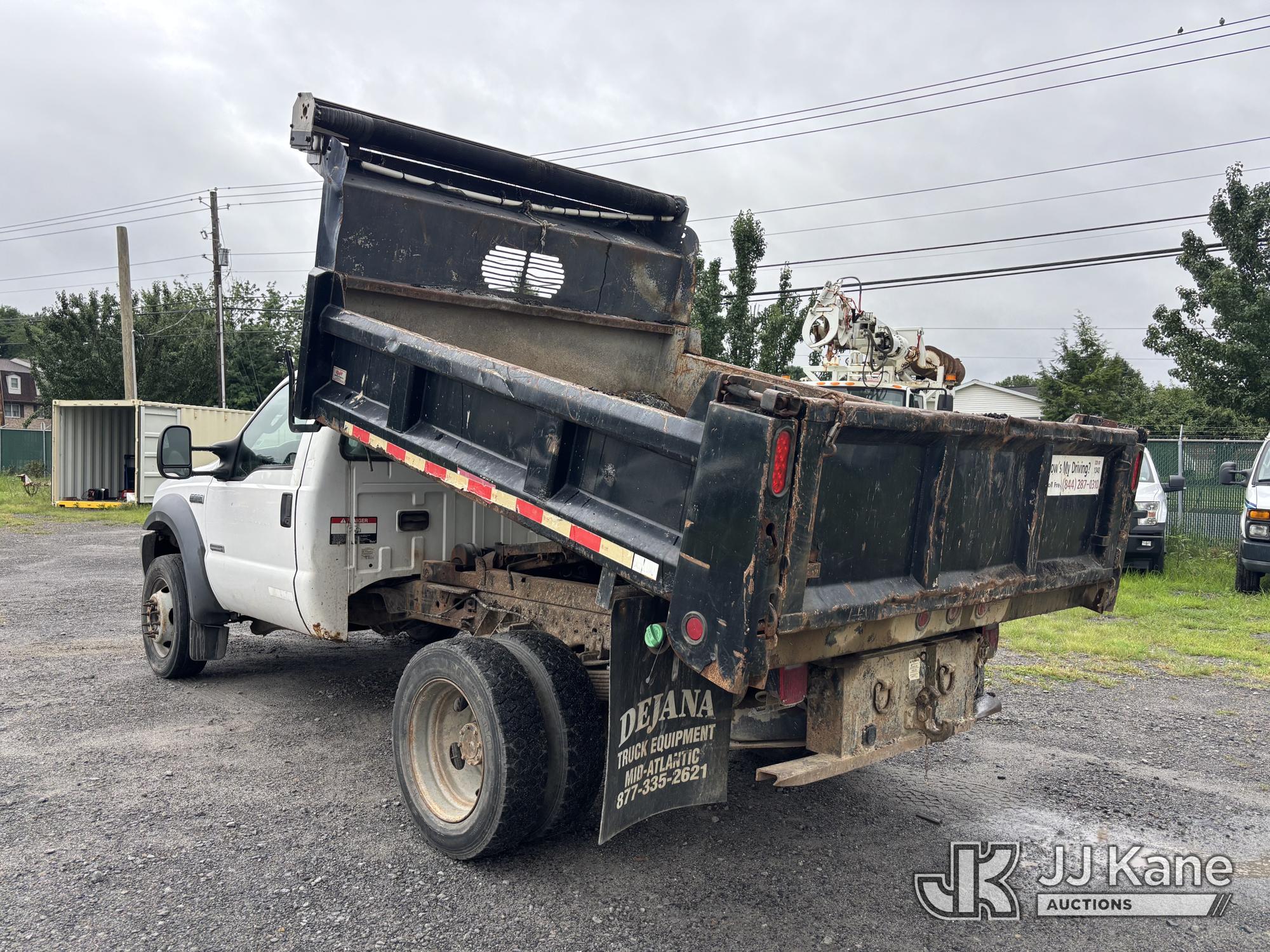 2005 Ford F-550 4x4